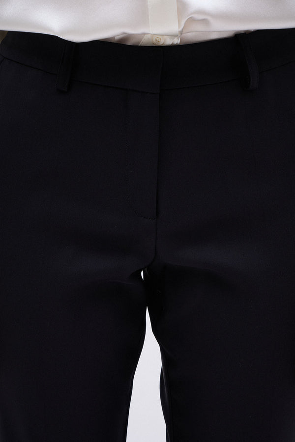 BLACK LEON PANTS